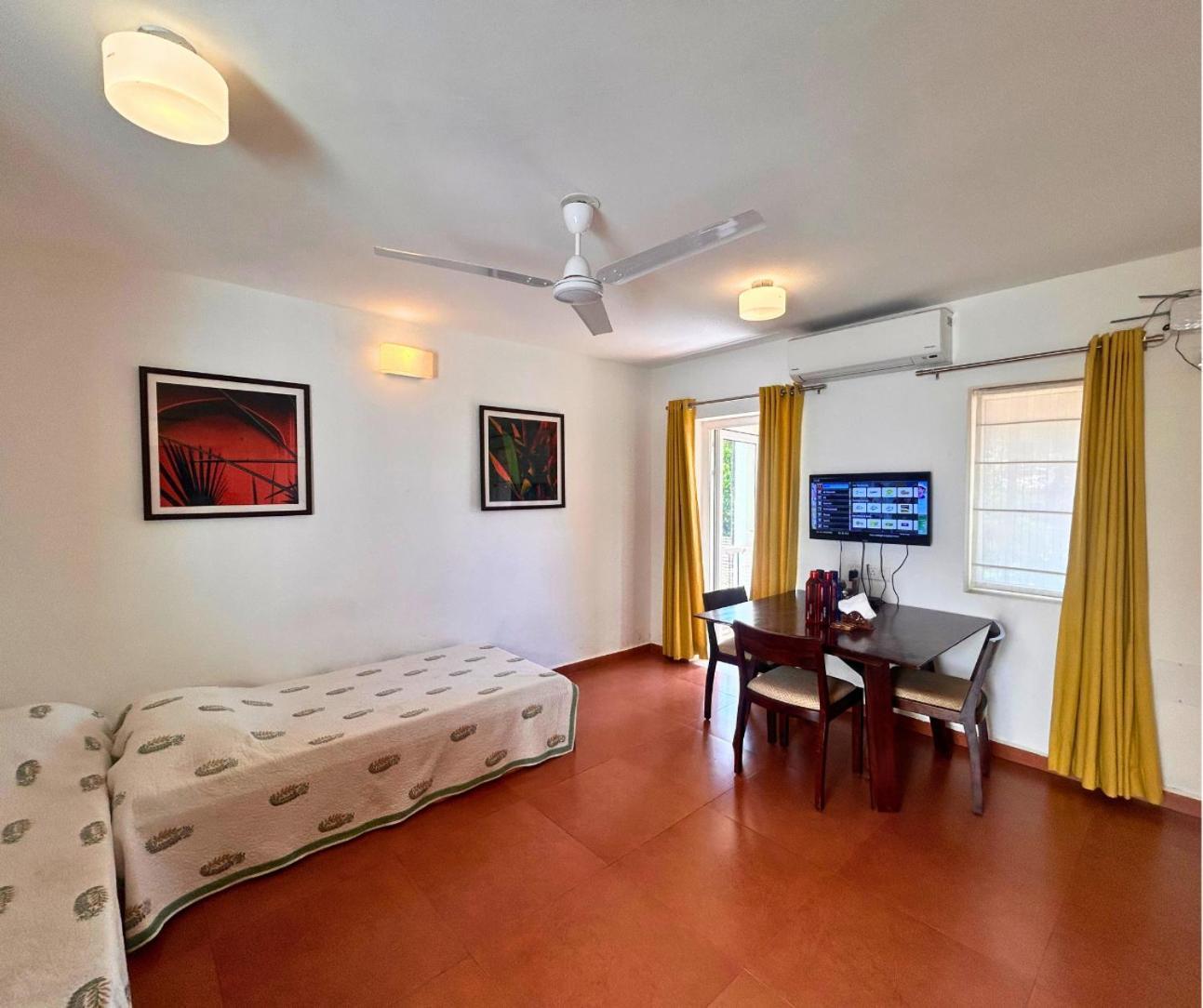 Jungle Hut-Annabelle'S Beach Apartments At Bernard Simao,Calangute,Goa Candolim Ngoại thất bức ảnh