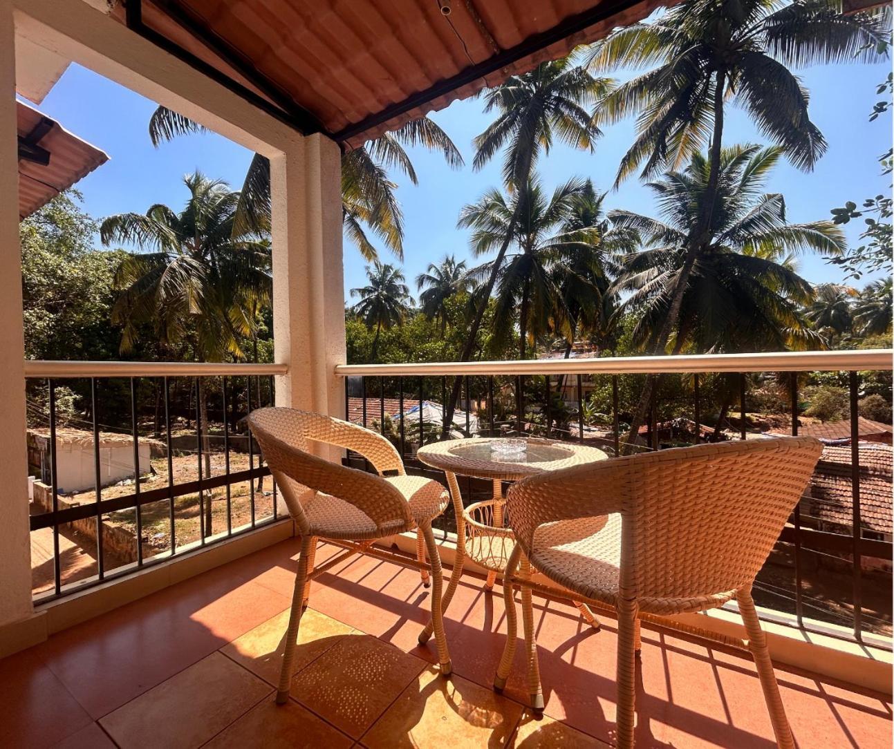 Jungle Hut-Annabelle'S Beach Apartments At Bernard Simao,Calangute,Goa Candolim Ngoại thất bức ảnh